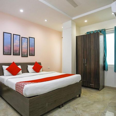 Hotel O Jsb Hotel Faridabad Buitenkant foto
