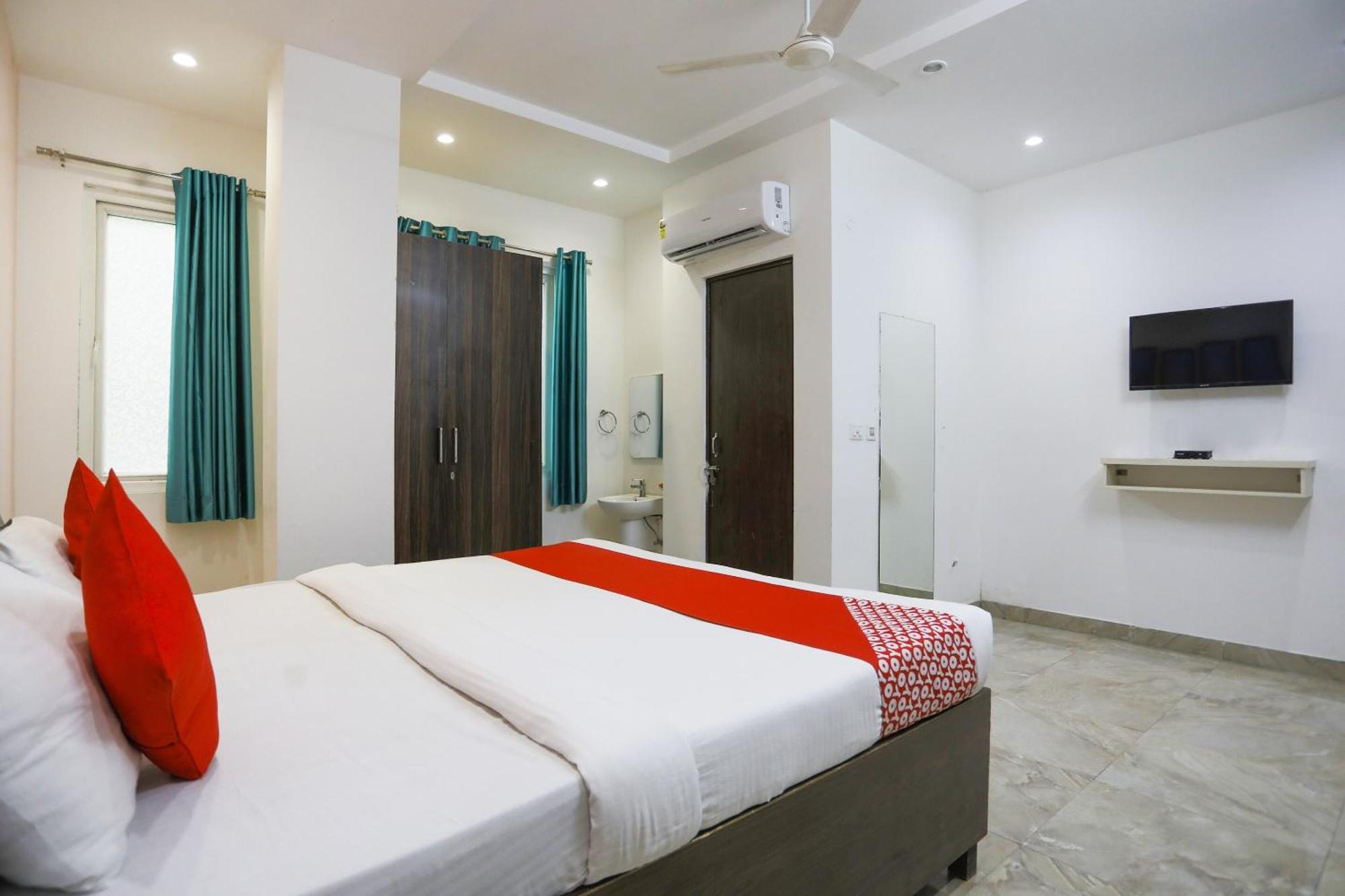 Hotel O Jsb Hotel Faridabad Buitenkant foto